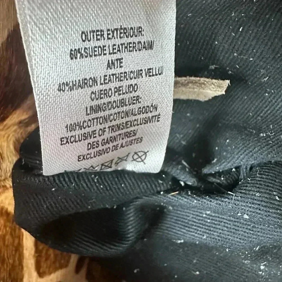 🔥Host Pick🔥NWT Anthropologie suede leather tan giraffe print Clutch with strap - Picture 9 of 10